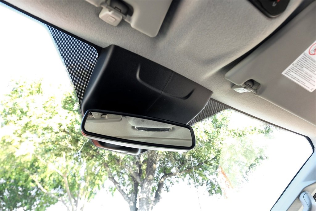 Used 2016 Ford Transit 350 XL image 24