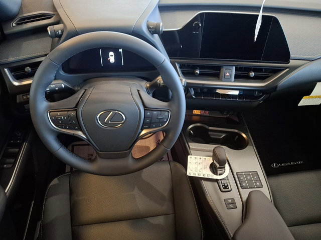 New 2026 Lexus UX 300h AWD image 6