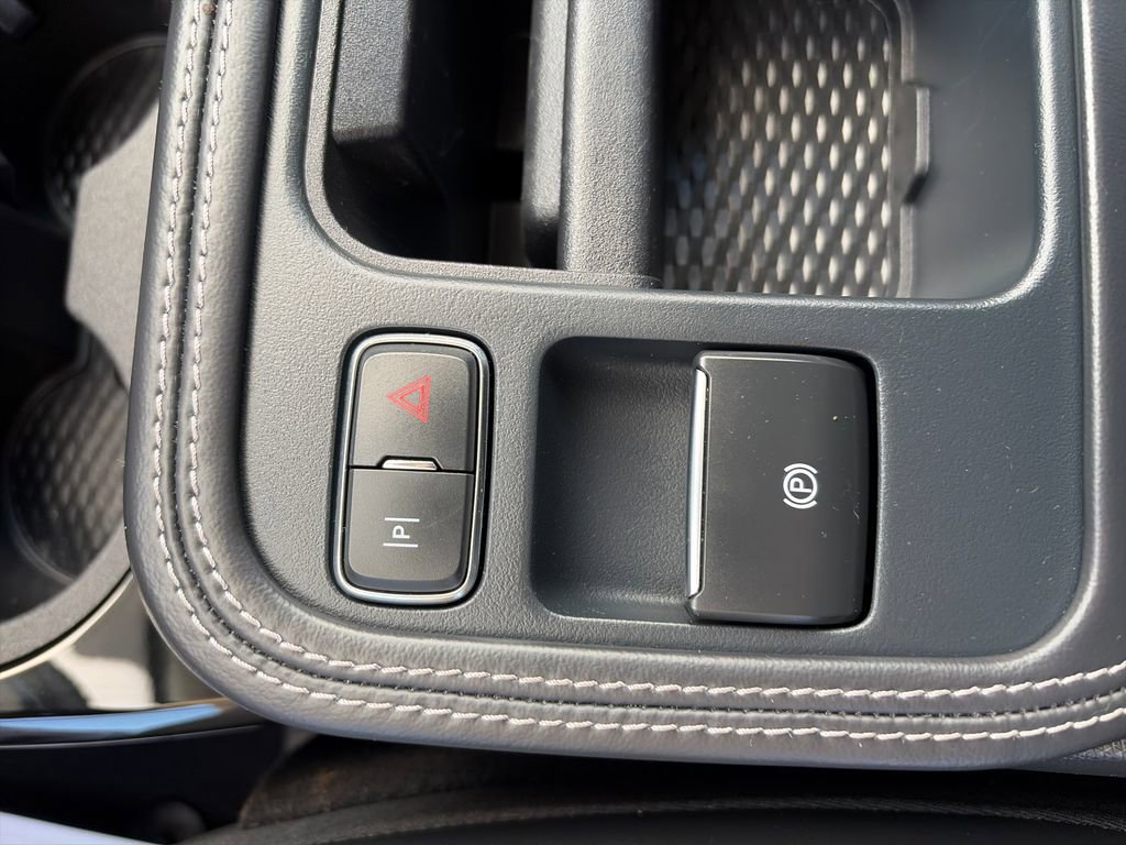 Used 2025 Ford Mustang Mach-E Select w/ Comfort Package Lite image 27