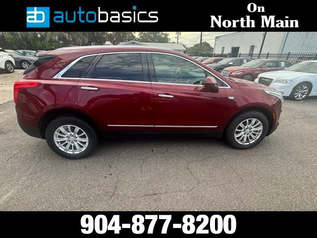 Used 2017 Cadillac XT5 FWD image 6