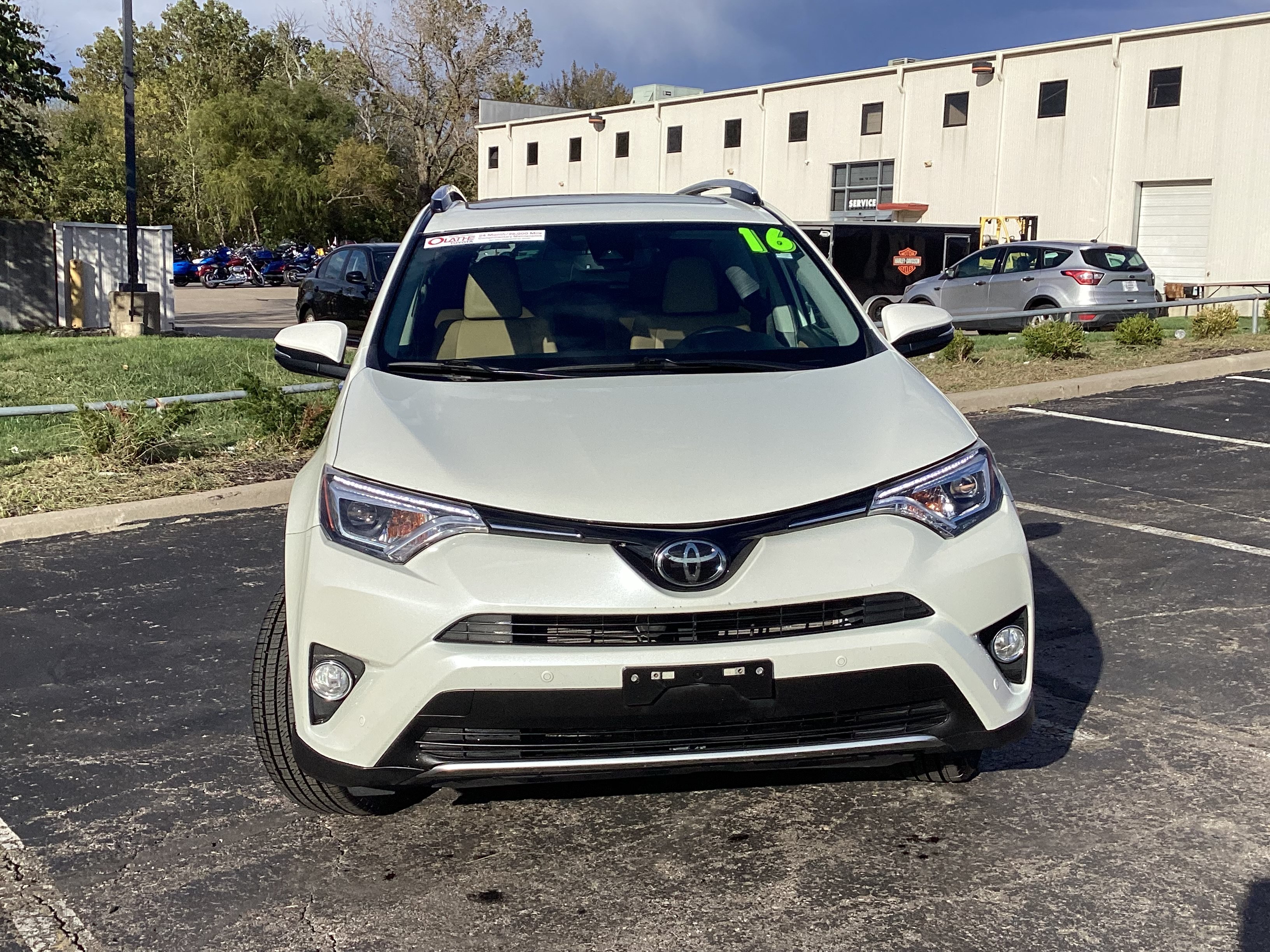 Used 2016 Toyota RAV4 Limited AWD/4WD image 21