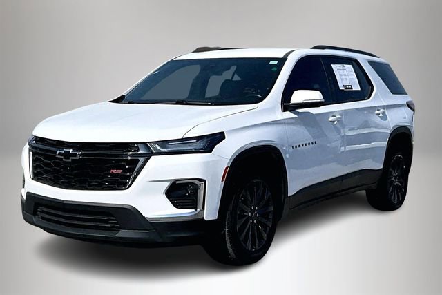 Used 2023 Chevrolet Traverse RS w/ LPO, Floor Liner Package image 2
