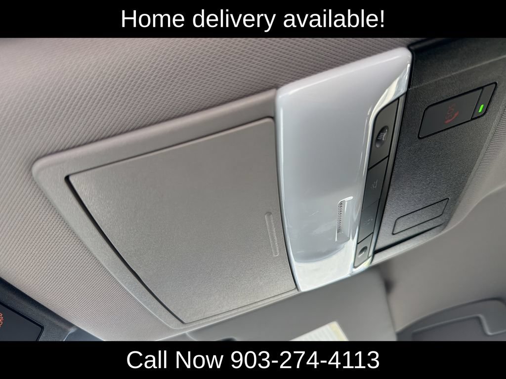 Used 2026 Nissan Rogue SL FWD image 26