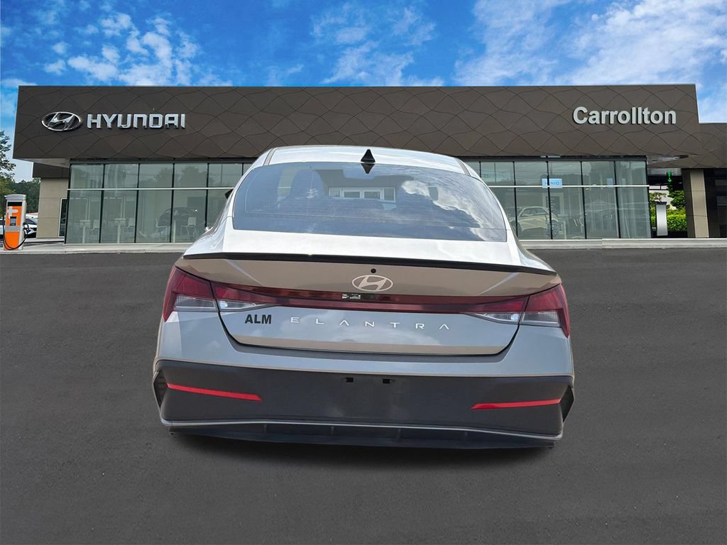 Certified 2026 Hyundai Elantra Sport FWD image 6