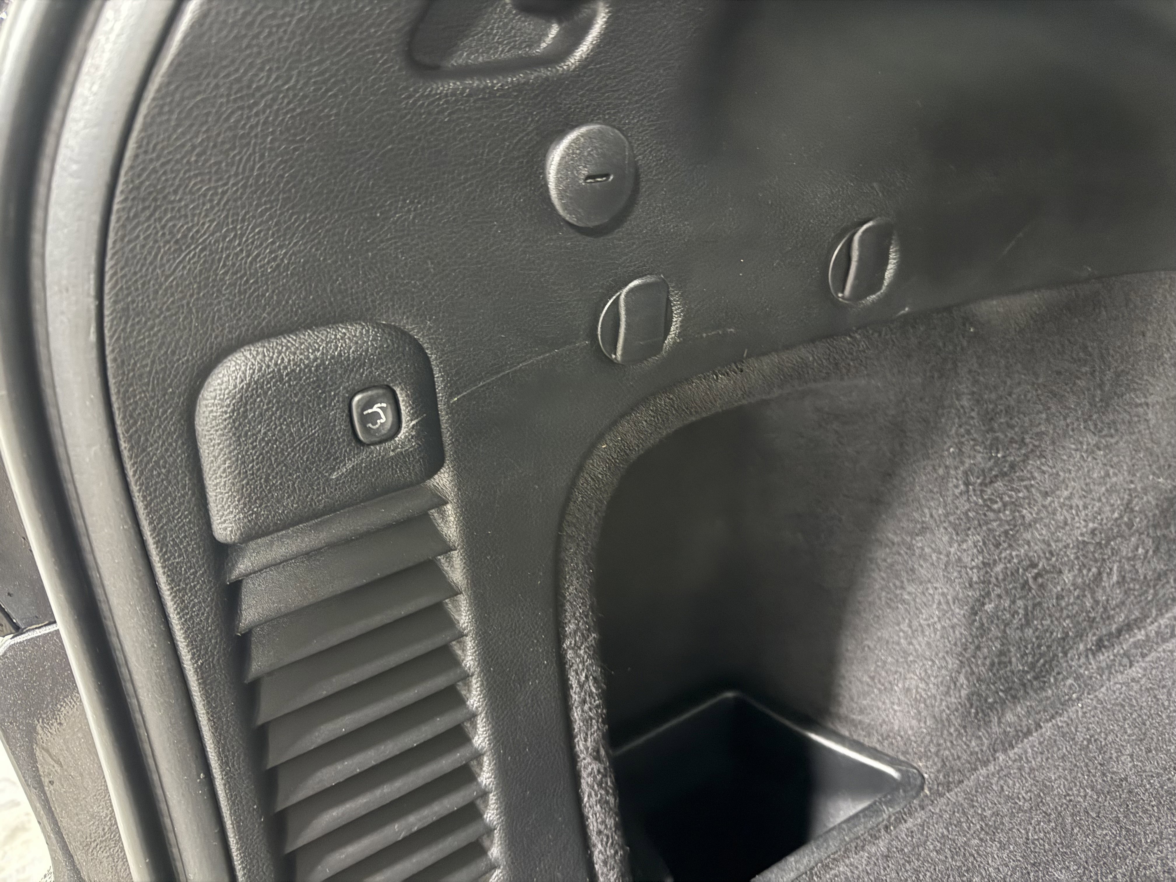 Used 2021 Jeep Grand Cherokee Laredo X RWD image 6