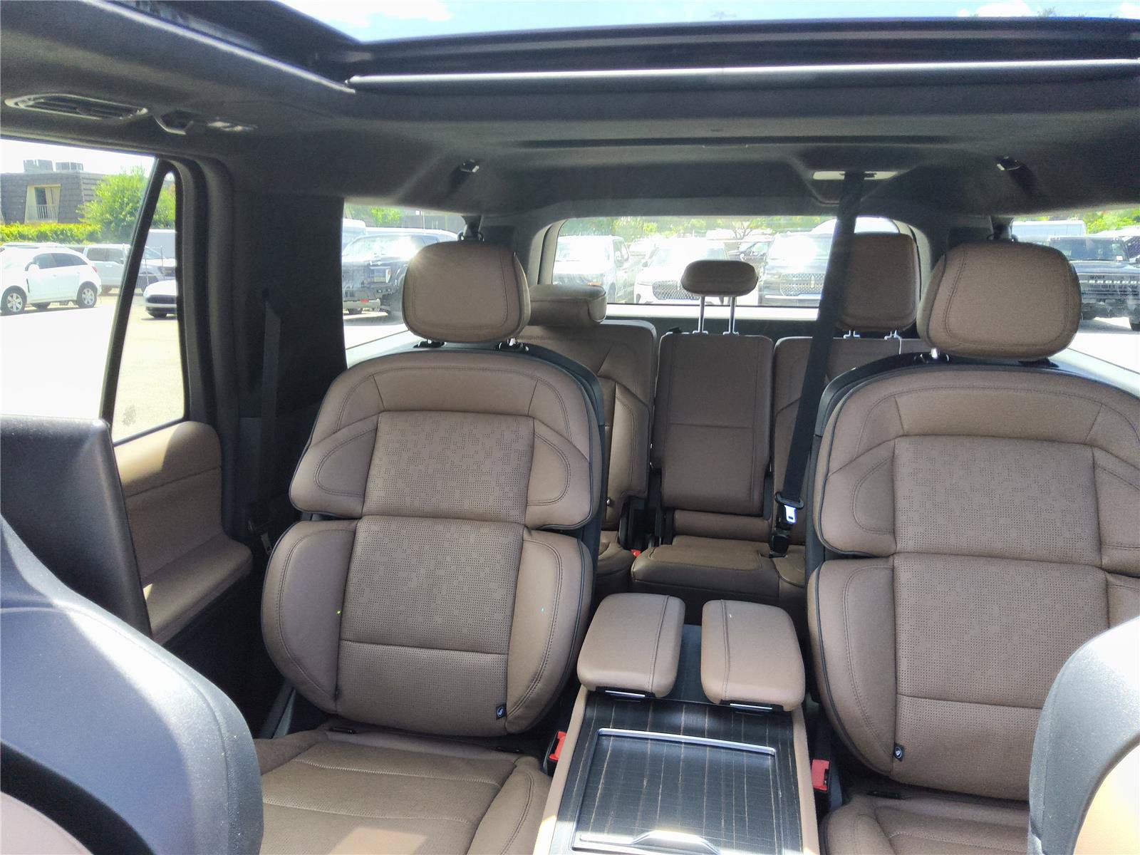 Used 2025 Lincoln Navigator L Black Label AWD/4WD image 20