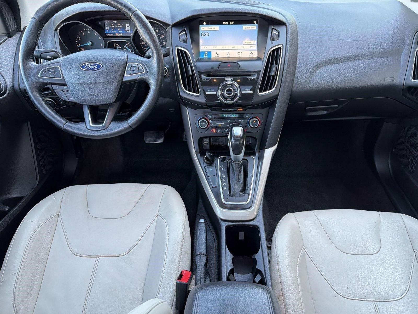 Used 2018 Ford Focus Titanium FWD image 24