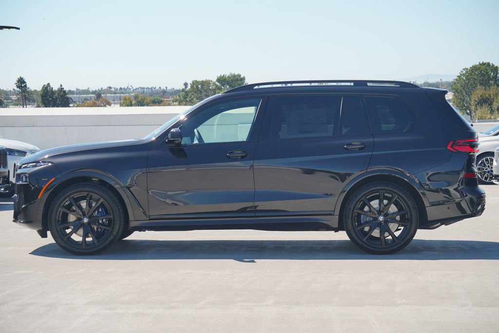 New 2026 BMW X7 M60i image 4