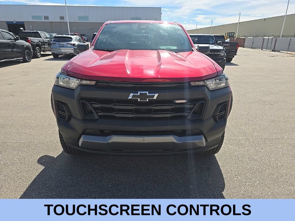 Used 2024 Chevrolet Colorado Trail Boss w/ Advanced Trailering Package AWD/4WD image 2