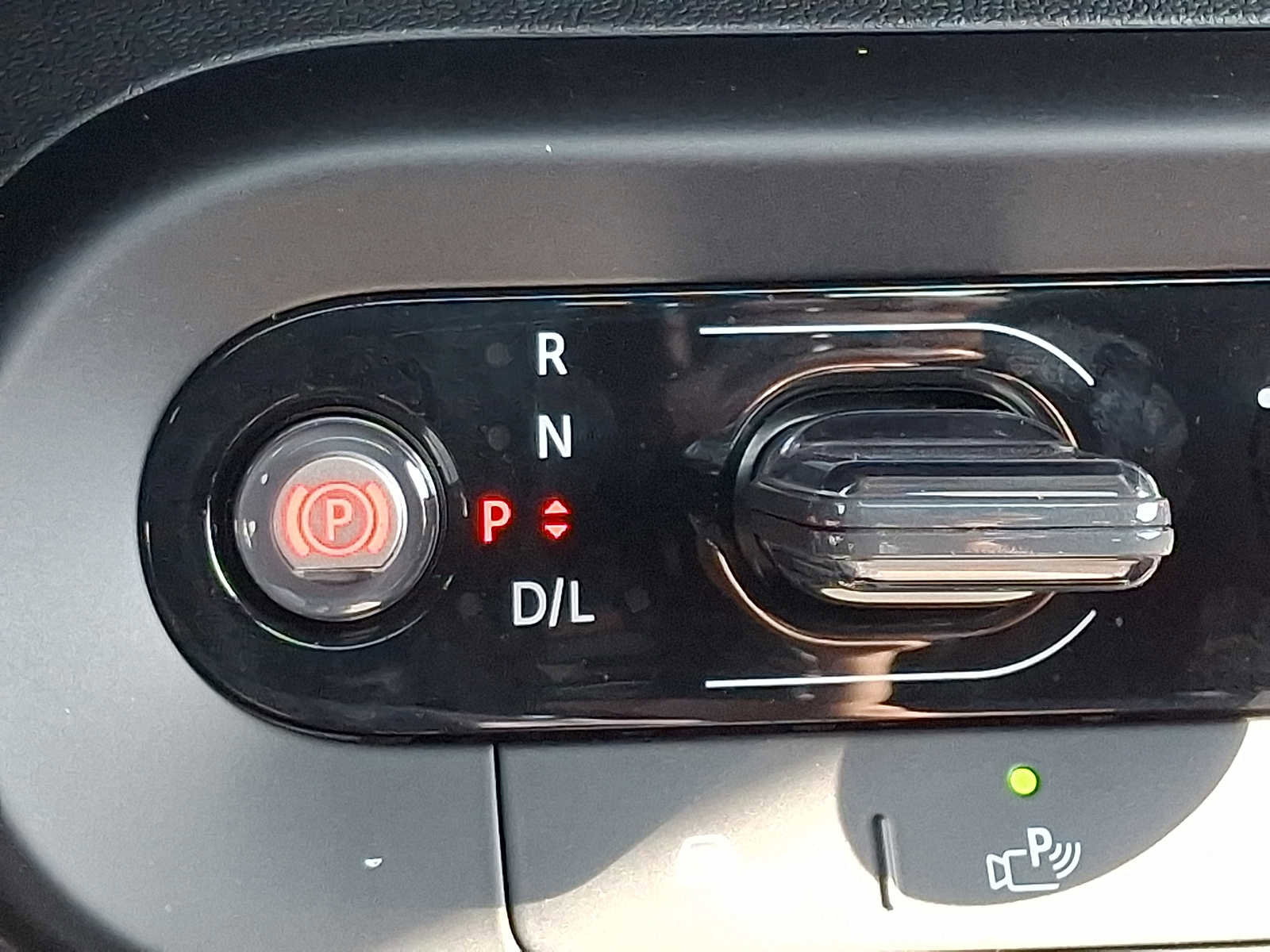 Used 2025 MINI Cooper S FWD image 15