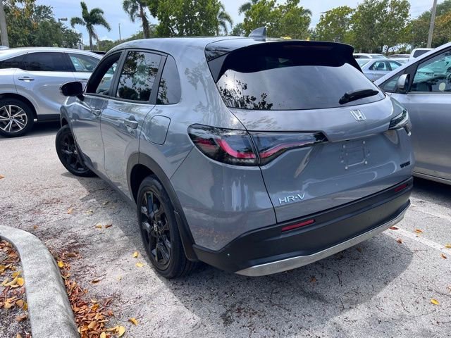 Used 2023 Honda HR-V Sport image 4