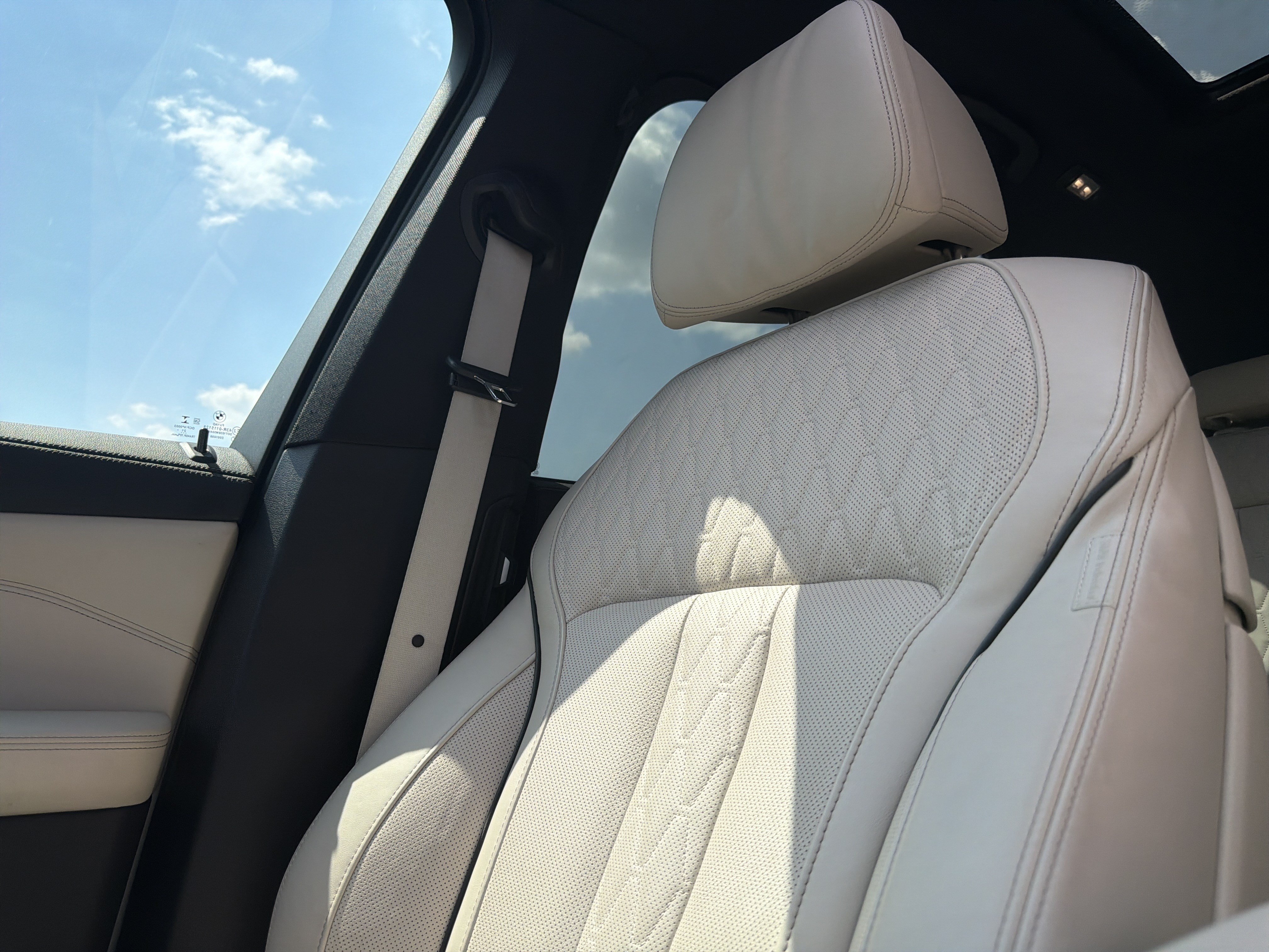 Used 2022 BMW X5 M50i w/ Executive Package AWD/4WD image 48