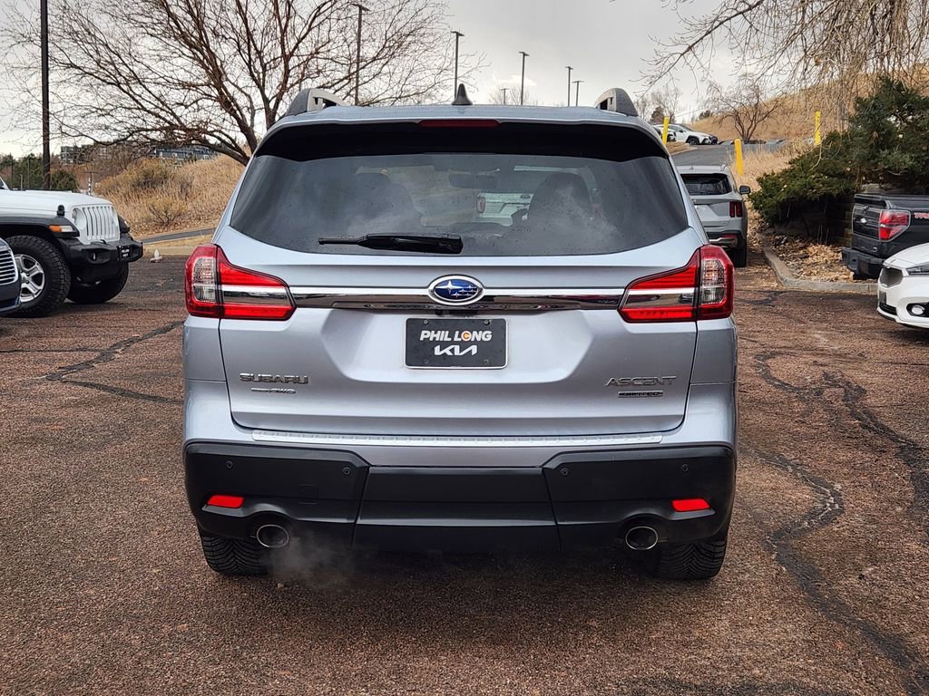 Used 2022 Subaru Ascent Limited w/ Technology Package image 6