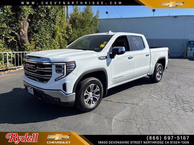 Certified 2026 GMC Sierra 1500 SLT RWD image 1