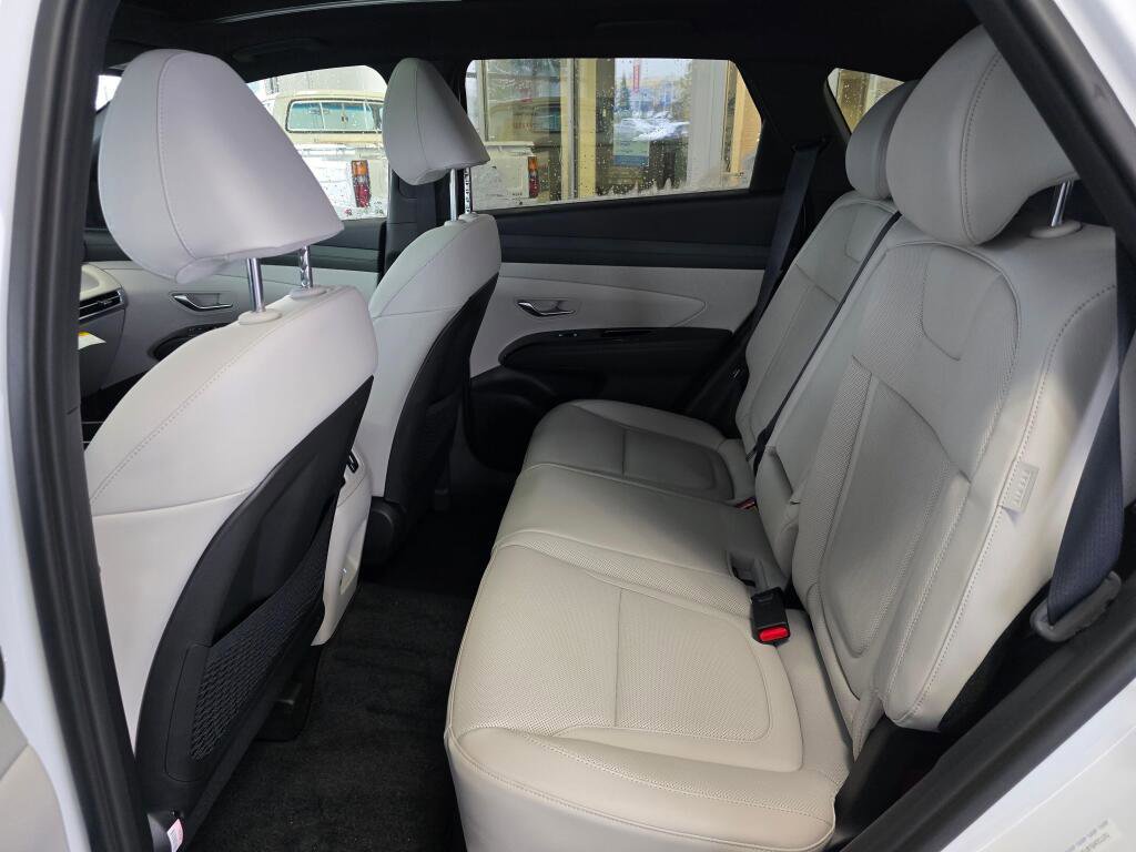 New 2026 Hyundai Tucson Limited image 39