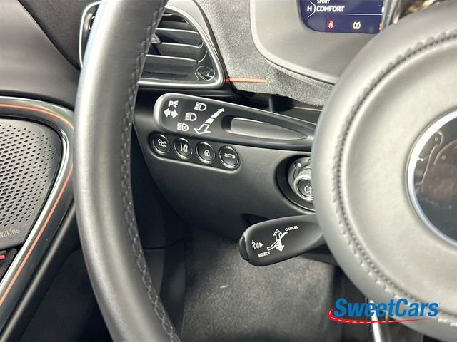 Used 2024 McLaren Artura image 14