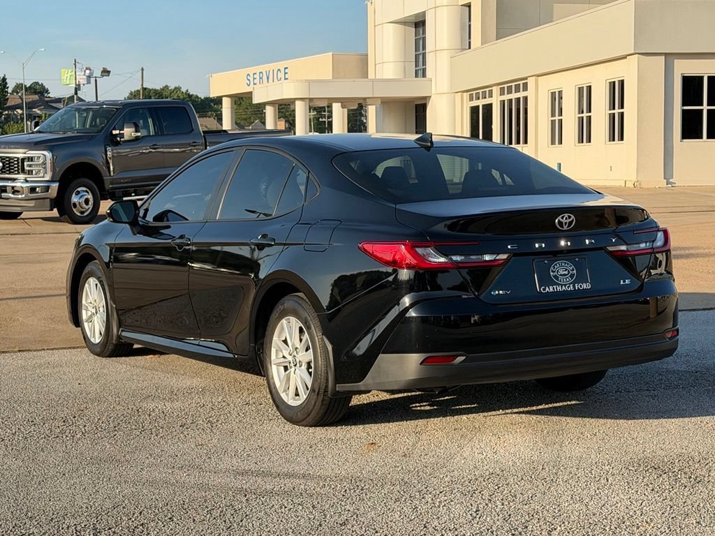 Used 2025 Toyota Camry LE FWD image 3