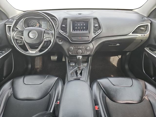 Used 2019 Jeep Cherokee Latitude Plus image 10