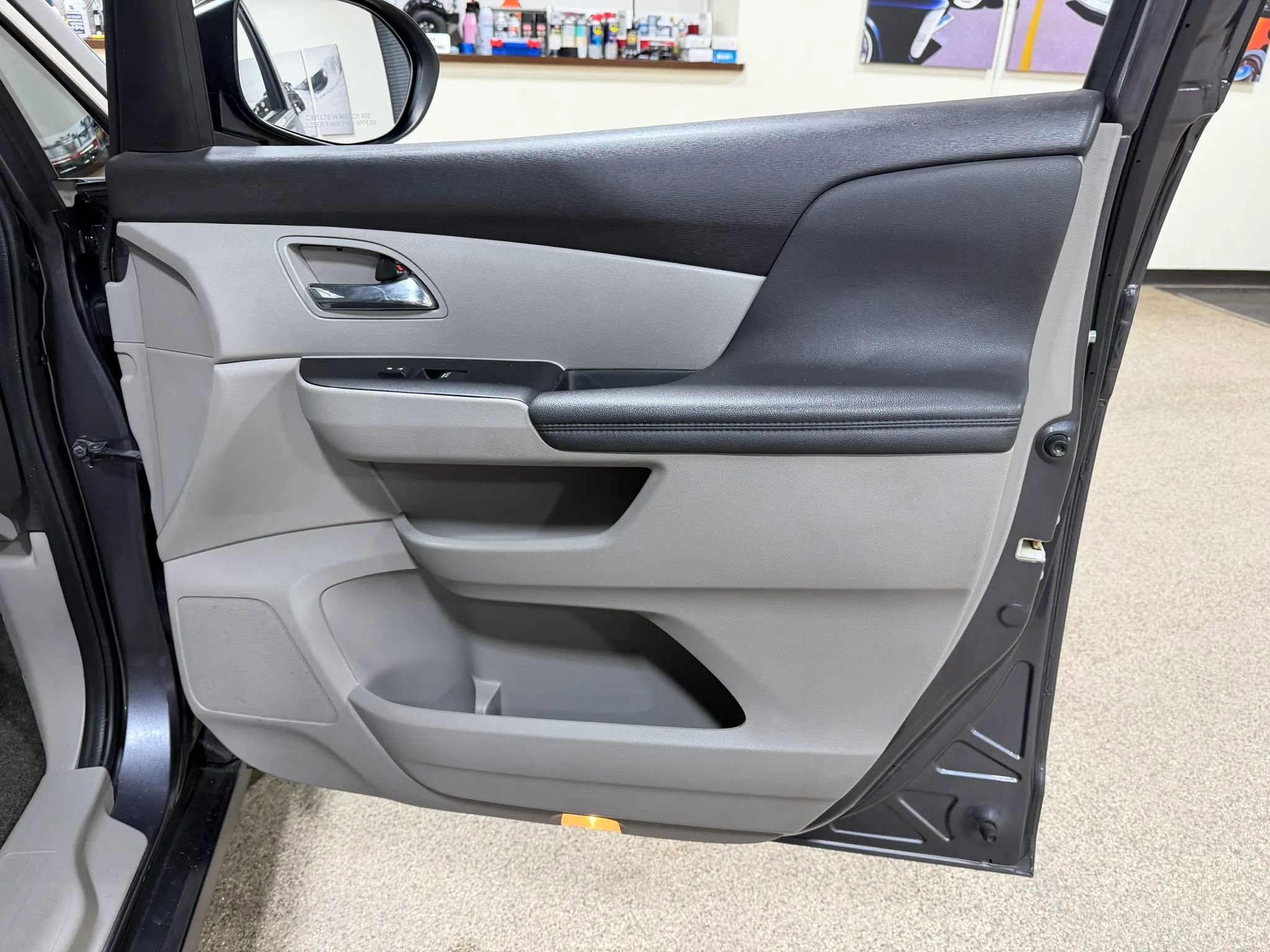 Used 2016 Honda Odyssey LX image 15
