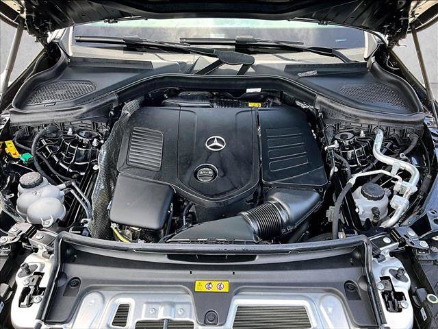 Used 2026 Mercedes-Benz GLC 350e 4MATIC image 10