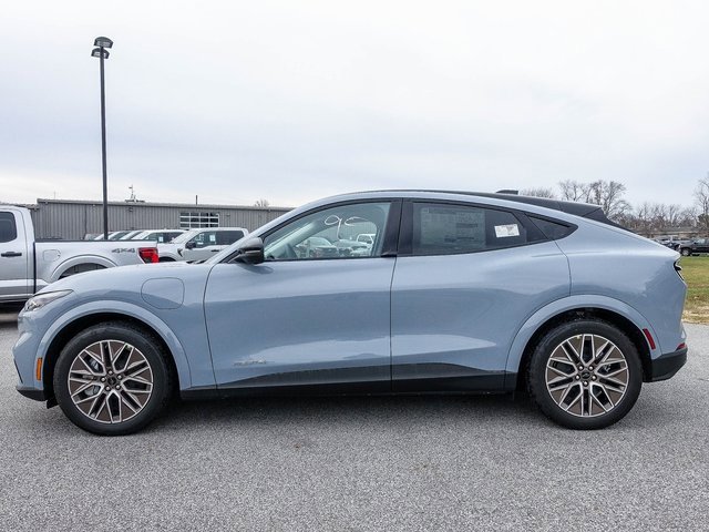 New 2025 Ford Mustang Mach-E Premium image 18