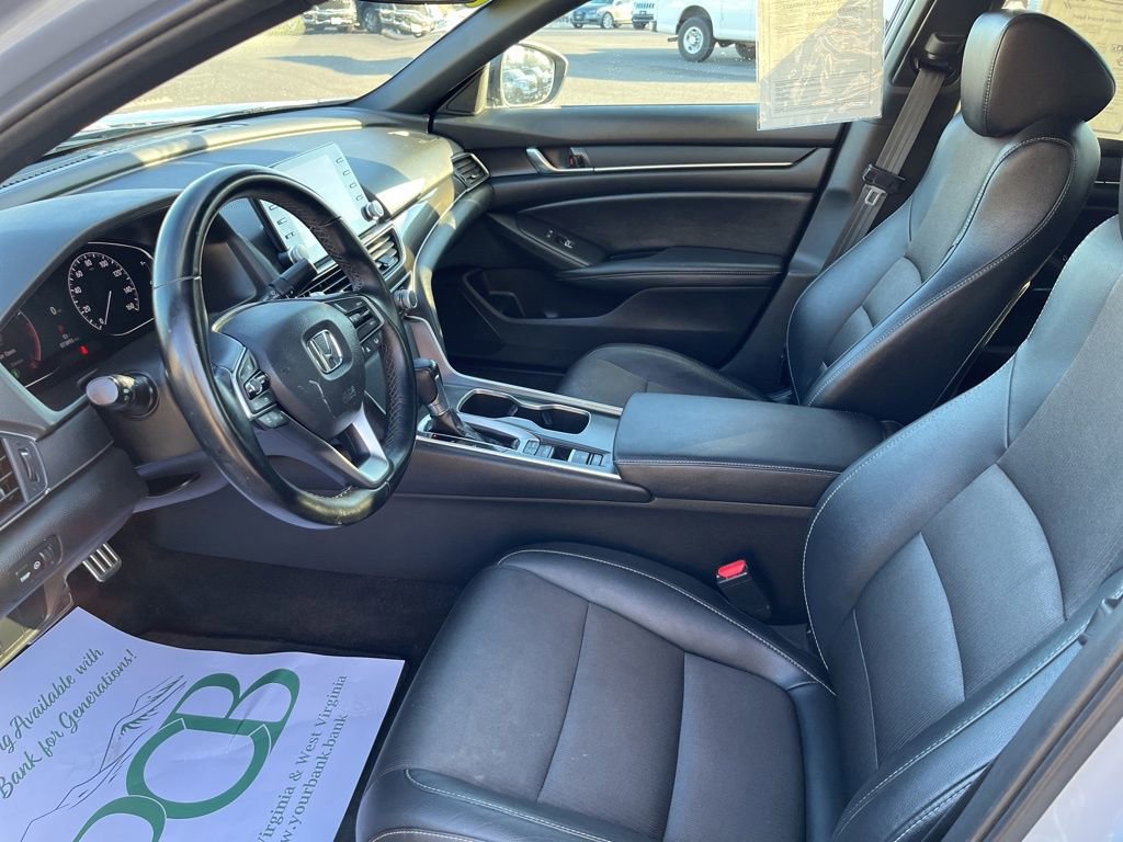 Used 2021 Honda Accord Sport image 2