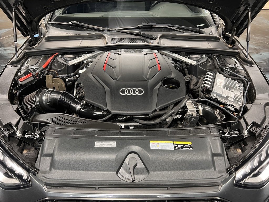 Used 2023 Audi S4 Premium w/ Convenience Package image 29