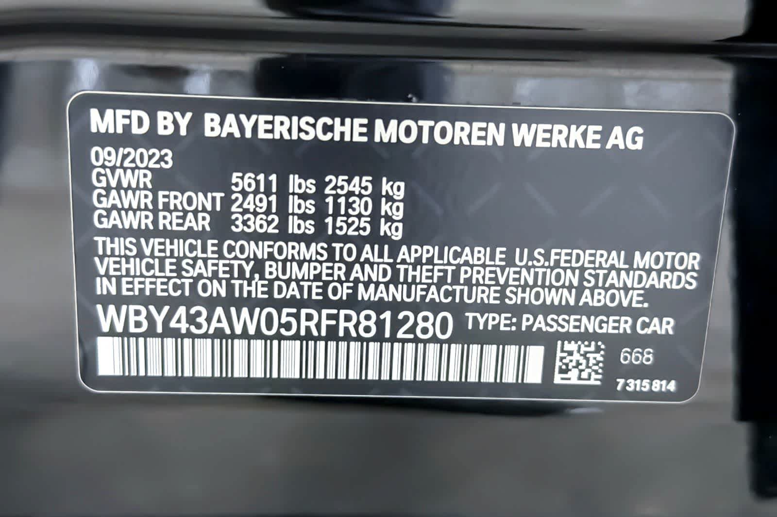 Used 2024 BMW i4 eDrive35 w/ Convenience Package RWD image 29