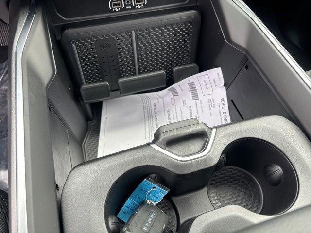 New 2026 RAM 1500 4x4 Crew Cab image 29