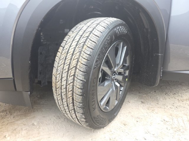 New 2026 Nissan Pathfinder SV w/ SV Premium Package FWD image 36