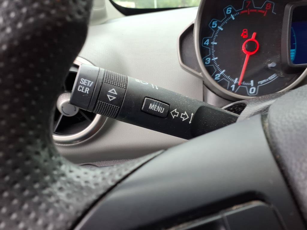 Used 2015 Chevrolet Sonic LT FWD image 17