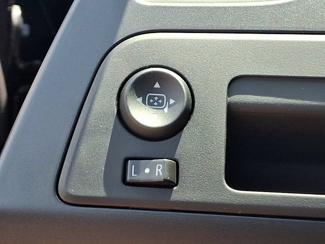 Used 2016 Chevrolet Corvette Stingray Coupe RWD image 7