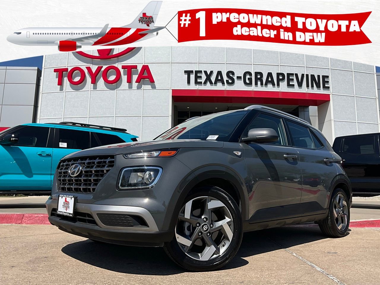 Used 2025 Hyundai Venue SEL image 1