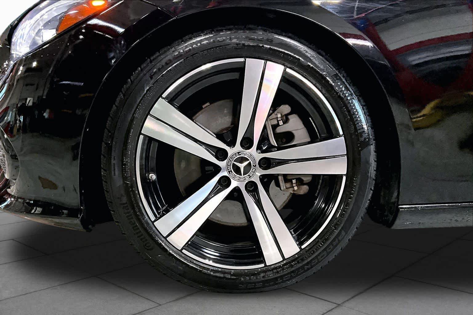 Used 2022 Mercedes-Benz C 300 4MATIC Sedan image 11