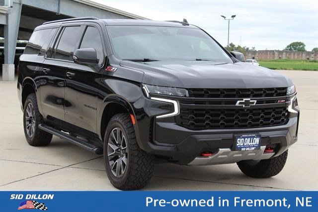 Certified 2022 Chevrolet Suburban Z71 w/ Luxury Package AWD/4WD image 2