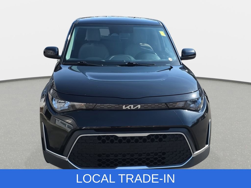Used 2023 Kia Soul LX image 2