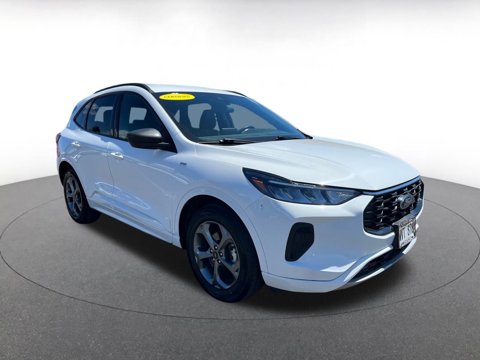 Used 2023 Ford Escape ST-Line image 1