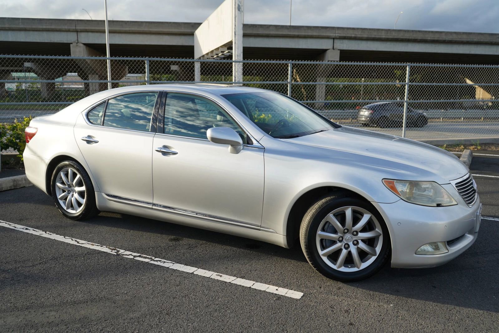 Used 2007 Lexus LS 460 LS 460 Sedan 4D image 5
