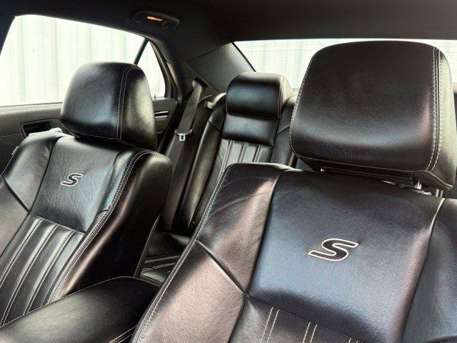 Used 2021 Chrysler 300 S RWD image 10