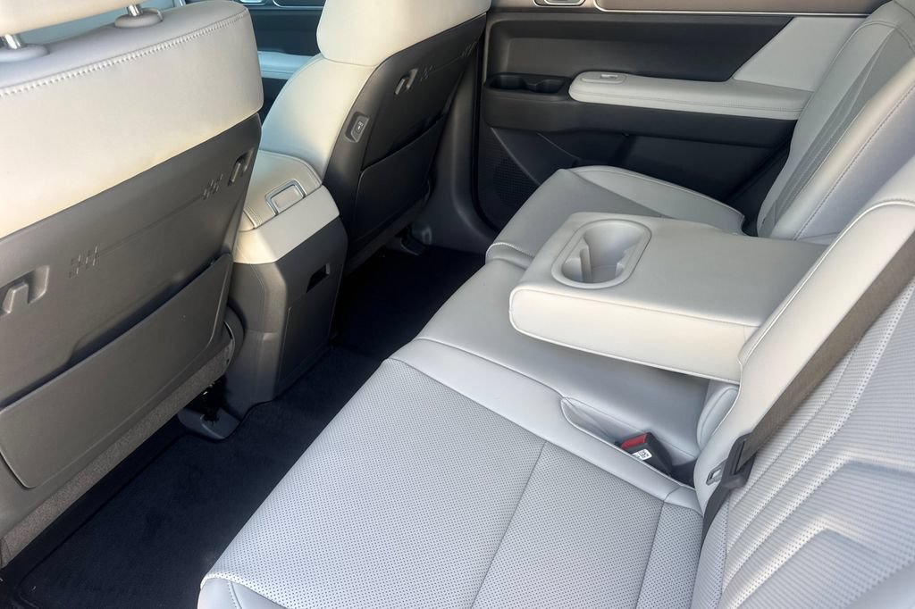 New 2026 Hyundai Santa Fe SEL AWD/4WD image 9