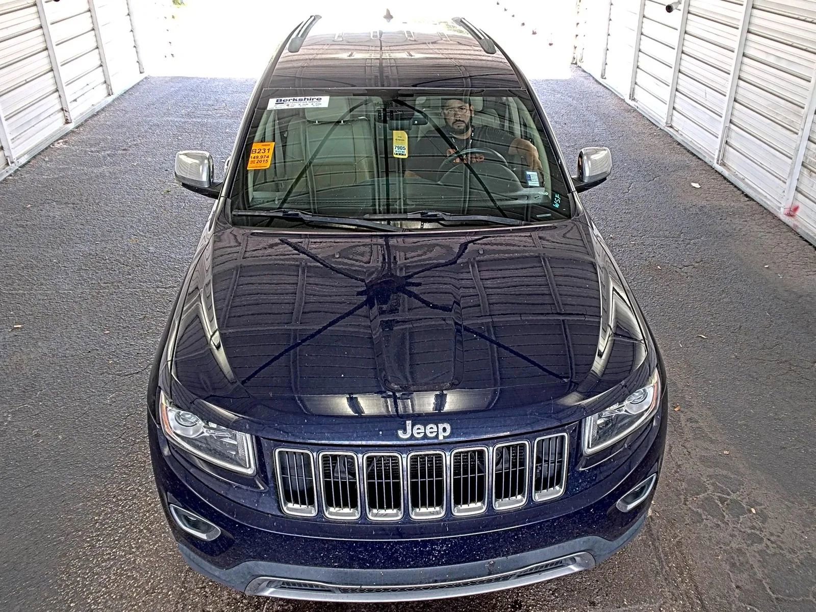 Used 2015 Jeep Grand Cherokee Limited w/ Trailer Tow Group IV RWD image 3