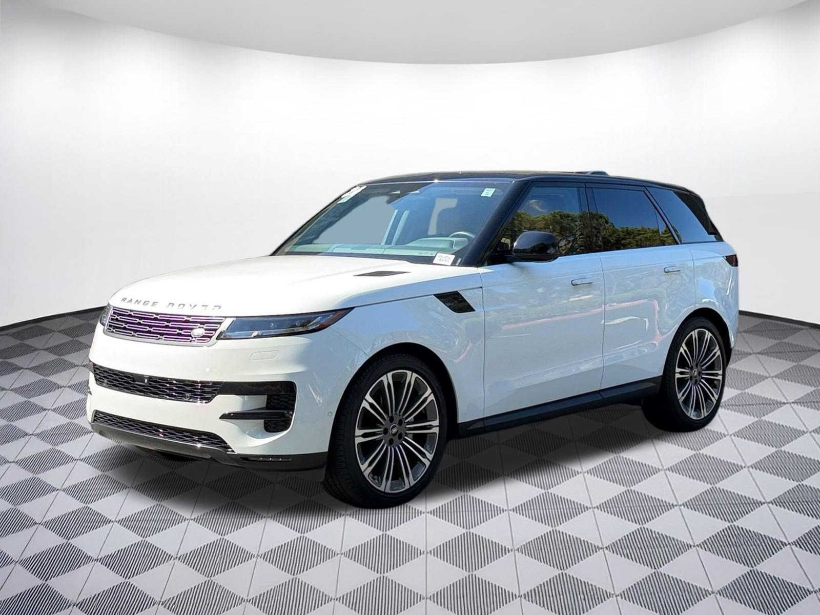 Used 2024 Land Rover Range Rover Sport SE