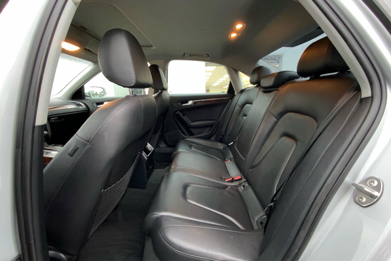 Used 2013 Audi A4 2.0T Premium w/ Convenience Pkg AWD/4WD image 11