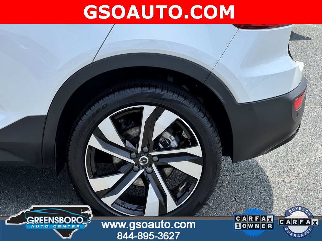 Used 2024 Volvo XC40 B5 Plus w/ Protection Package Premier image 37