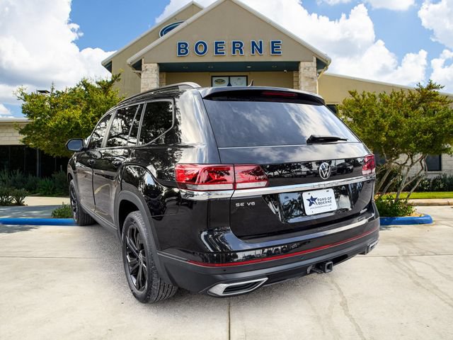 Used 2022 Volkswagen Atlas SE w/ Panoramic Sunroof Package FWD image 3