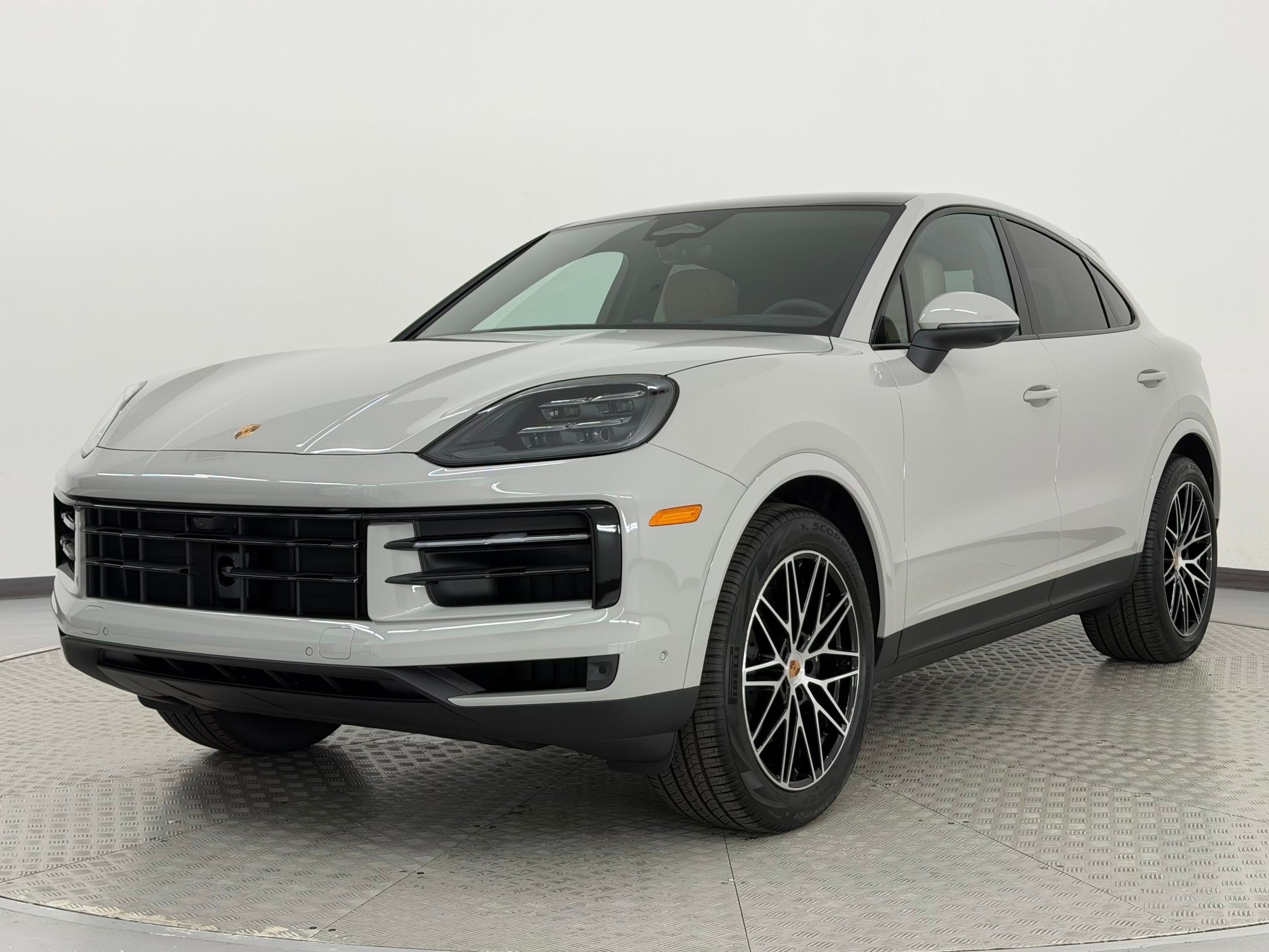 New 2026 Porsche Cayenne Coupe AWD/4WD image 1