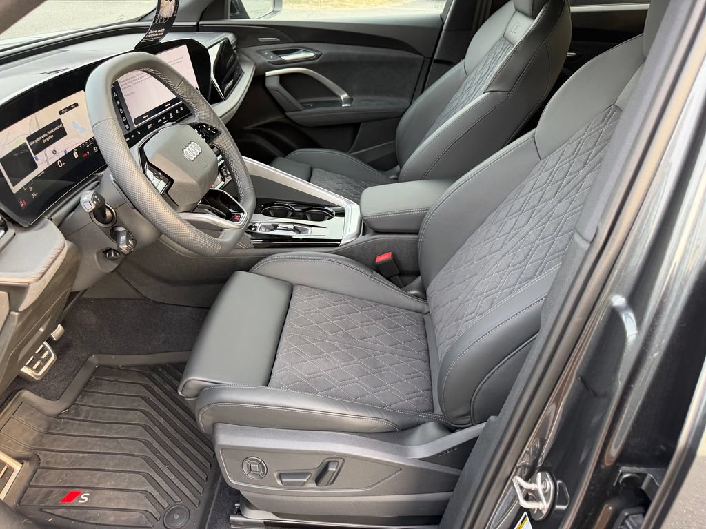 New 2026 Audi SQ5 Premium Plus AWD/4WD image 17