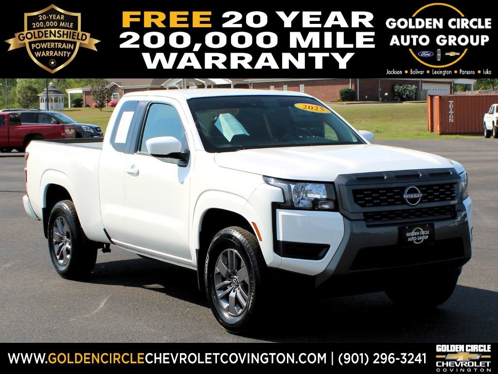 Used 2025 Nissan Frontier SV