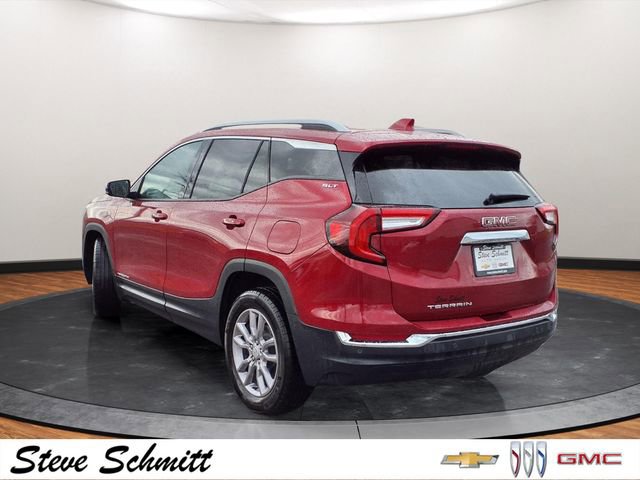 Certified 2024 GMC Terrain SLT w/ Tech Package image 3