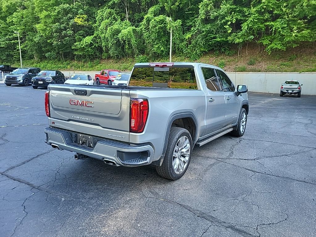 Used 2023 GMC Sierra 1500 Denali w/ Denali Reserve Package AWD/4WD image 8